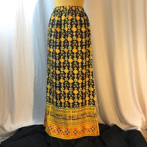 THE BEST vintage maxi skirt out there.